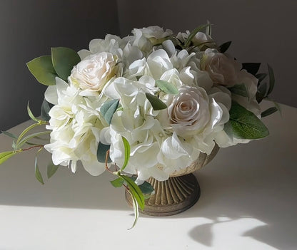 Venetian White Luxe Centerpiece