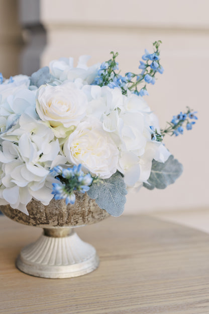 Venetian Luxe Blue Centerpiece (SAMPLE)